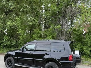 2011 Mitsubishi Pajero IV Рестайлинг 1, чёрный, 2000000 рублей, вид 3