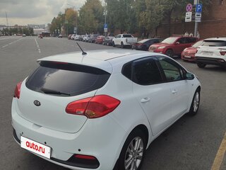 2012 Kia Ceed II, белый, 850000 рублей, вид 5