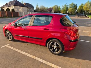 2010 Peugeot 308 I, красный, 550000 рублей, вид 3