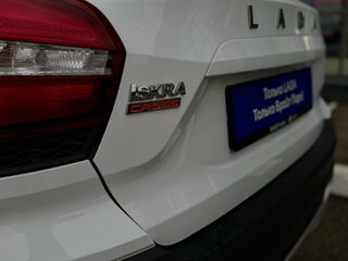 2026 Lada (ВАЗ) Iskra SW Cross, белый, 1656000 рублей, вид 4
