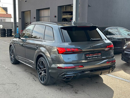 2026 Audi Q7 50 TDI II (4M) Рестайлинг 2, серый, 12590000 рублей, вид 5