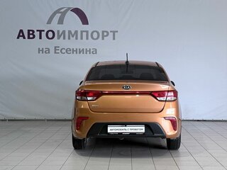 2017 Kia Rio IV, оранжевый, 1150000 рублей, вид 5