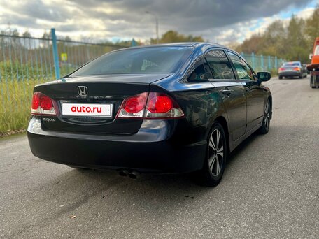 2009 Honda Civic VIII Рестайлинг, чёрный, 425000 рублей, вид 5