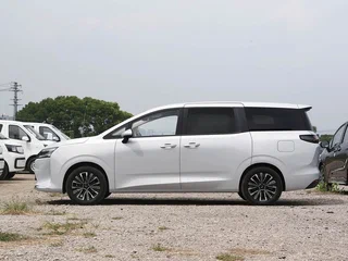 2026 Wuling Starlight 730, белый, 2340000 рублей, вид 4