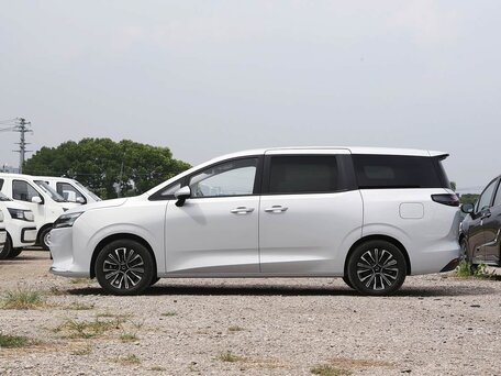 2026 Wuling Starlight 730, белый, 2340000 рублей, вид 4