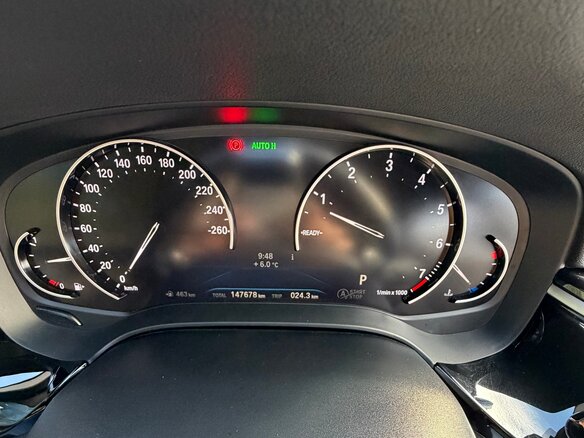 2018 BMW 5 серии 520i VII (G30/G31/G38), чёрный, 3000000 рублей - вид 15