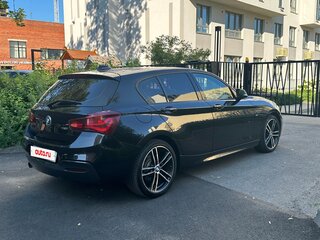 2019 BMW 1 серии 118i II (F20/F21) Рестайлинг 2, чёрный, 2050000 рублей, вид 3