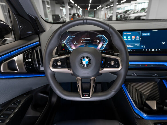2025 BMW X3 30L xDrive IV (G45/G48), чёрный - вид 10