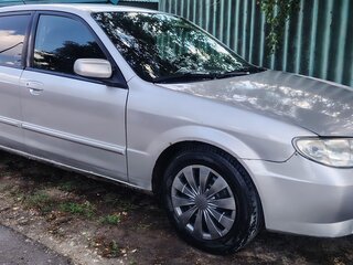 2002 Mazda 323 VI (BJ) Рестайлинг, серебристый, 170000 рублей, вид 2