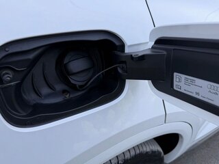 2017 Audi Q5 II (FY), белый, 3400000 рублей, вид 2