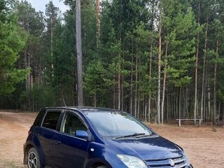 2003 Toyota Ist I, синий, 630000 рублей, вид 1