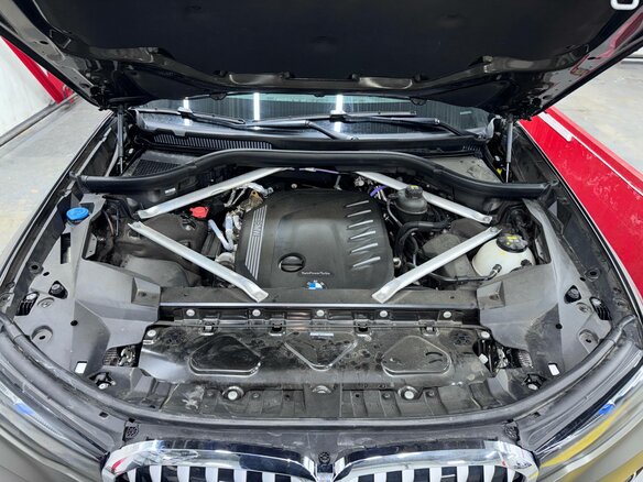 2021 BMW X7 40d I (G07), зелёный, 9800000 рублей - вид 15