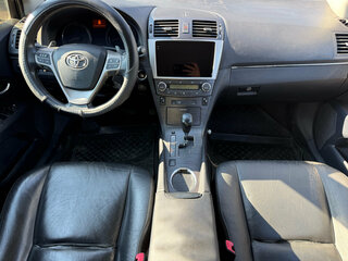 2009 Toyota Avensis III, белый, 890000 рублей, вид 3