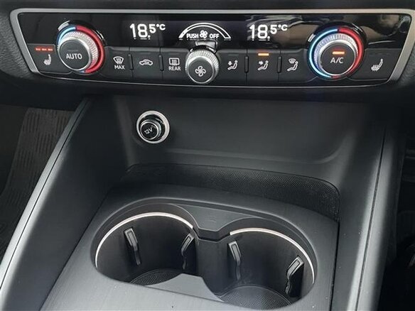 2019 Audi A3 III (8V) Рестайлинг, чёрный, 1442000 рублей - вид 16