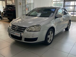 2006 Volkswagen Jetta V, серебристый, 435000 рублей, вид 1