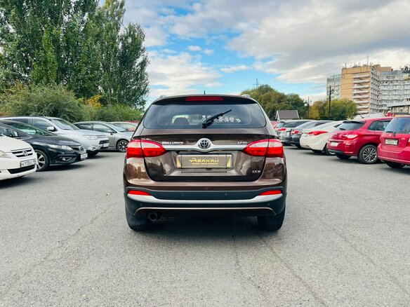 2017 Brilliance V5 I Рестайлинг, коричневый, 1179000 рублей - вид 7