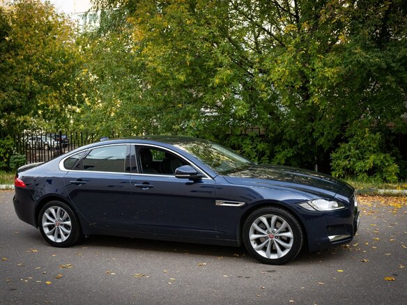 2017 Jaguar XF II, синий, 3500000 рублей - вид 27