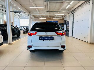 2017 Honda Shuttle II, белый, 1499999 рублей, вид 5