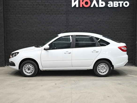 2026 Lada (ВАЗ) Granta I Рестайлинг, белый, 1017000 рублей - вид 8