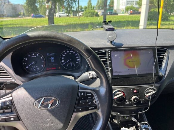 2017 Hyundai Solaris II, белый, 699000 рублей - вид 8