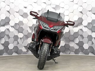2025 Honda GL 1800 Gold Wing, красный, 3399000 рублей, вид 5