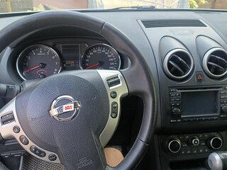2012 Nissan Qashqai I Рестайлинг, серебристый, 880000 рублей, вид 4