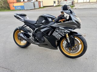 2013 Suzuki GSX-R 750, чёрный, 815000 рублей, вид 1