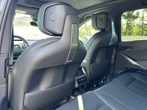 2026 BMW X5 40 V (G65), чёрный, 14345000 рублей - вид 18