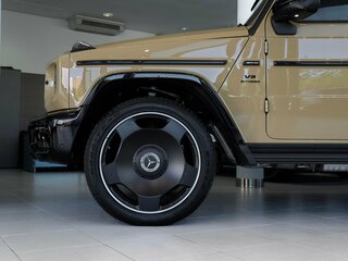 2026 Mercedes-Benz G-Класс AMG 63 AMG II (W465) Рестайлинг, бежевый, 33000000 рублей, вид 4