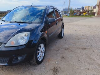 2006 Ford Fiesta Mk5, чёрный, 360000 рублей, вид 1