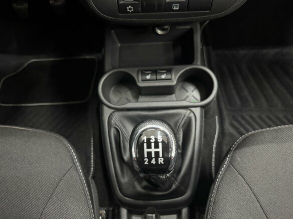 2023 Lada (ВАЗ) Granta Cross I Рестайлинг, чёрный - вид 11