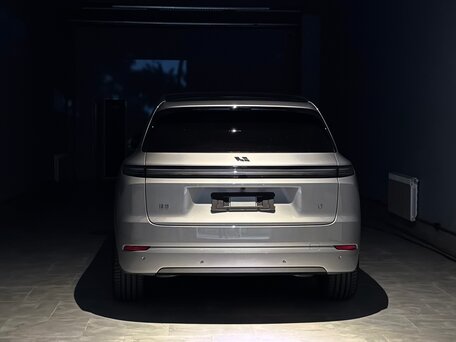 2024 Li Auto (Lixiang) L7 52.3 kWh I Рестайлинг, серый, 6500000 рублей, вид 3