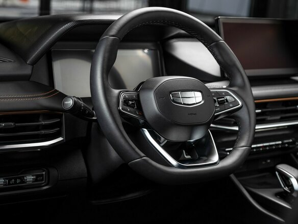 2026 Geely Okavango I Рестайлинг, серый, 4085990 рублей - вид 9