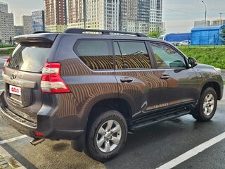 2016 Toyota Land Cruiser Prado 150 Series Рестайлинг 1, серый, 4100000 рублей, вид 2