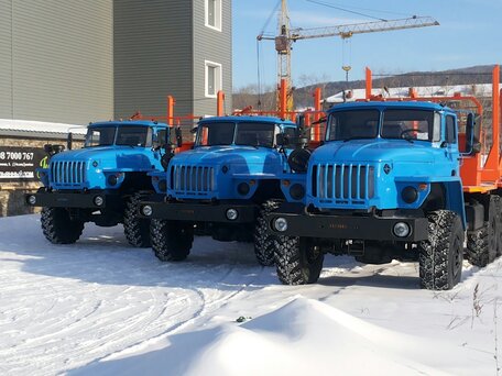 2010 Урал 5557, синий, 3950000 рублей, вид 3