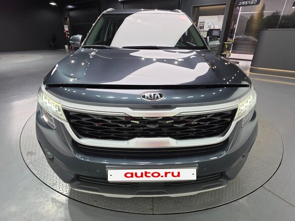 2020 Kia Seltos I, серебристый, 2200000 рублей - вид 38