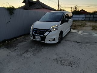 2018 Nissan Serena V (C27), белый, 2000000 рублей, вид 2