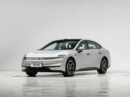2026 Changan Qiyuan A06 28.39 kWh, серый, 2800000 рублей, вид 1