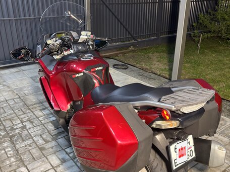2009 Kawasaki GTR 1400 (Concours 14), красный, 700000 рублей, вид 4