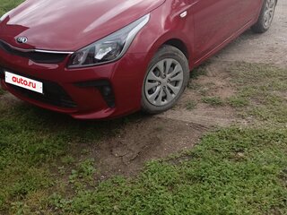 2018 Kia Rio IV, красный, 1200000 рублей, вид 1