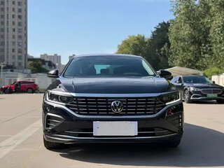 2023 Volkswagen Passat B8 Рестайлинг, чёрный, 2700444 рублей, вид 2