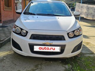 2013 Chevrolet Aveo II, белый, 780000 рублей, вид 4