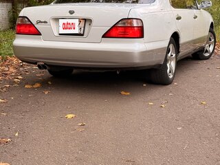 1996 Nissan Gloria X (Y33), белый, 400000 рублей, вид 3