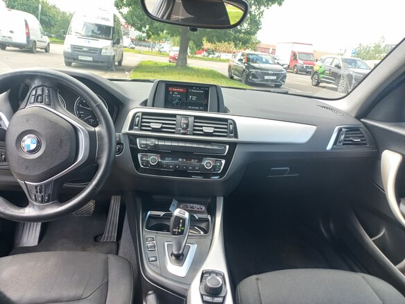 2018 BMW 1 серии 118i II (F20/F21) Рестайлинг 2, чёрный - вид 5