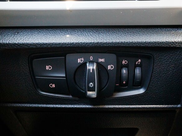 2015 BMW 1 серии 118i II (F20/F21) Рестайлинг, белый - вид 18