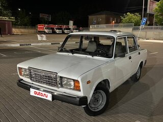 2011 Lada (ВАЗ) 2107, белый, 235000 рублей, вид 1