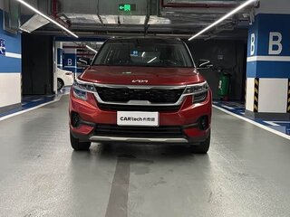 2022 Kia KX3, красный, 1635000 рублей, вид 1