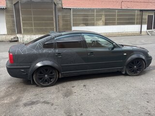 1999 Volkswagen Passat B5, зелёный, 300000 рублей, вид 3