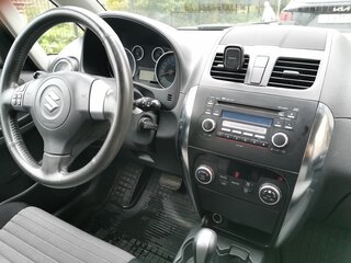 2010 Suzuki SX4 I (Classic) Рестайлинг, серебристый, 750000 рублей, вид 5