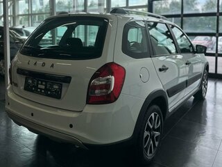 2026 Lada (ВАЗ) Granta Cross I Рестайлинг, белый, 1205000 рублей, вид 3